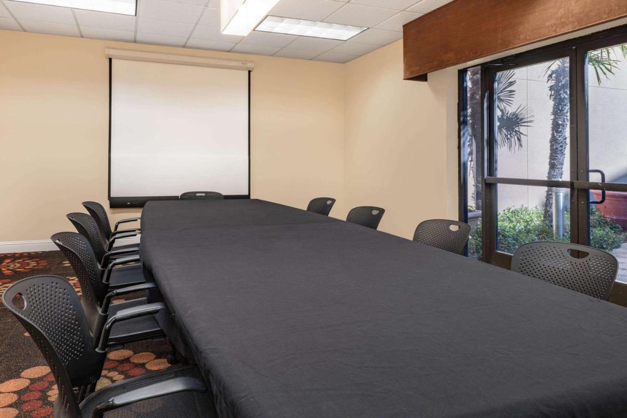 Wyndham Sacramento Ξενοδοχείο Carmichael Εξωτερικό φωτογραφία
